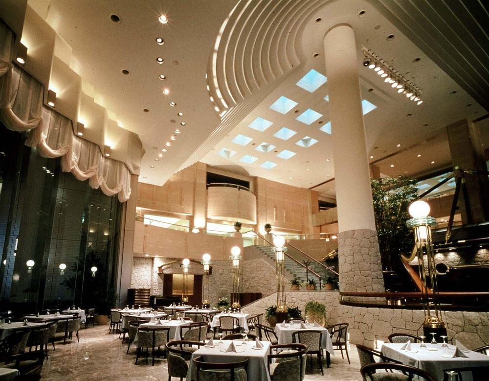 Ana Holiday Inn Tokyo Bay By Ihg Экстерьер фото